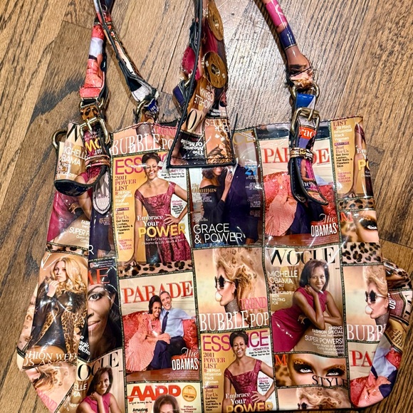 Handbags - Multicolor Michelle Obama Magazine Print Tote Bag